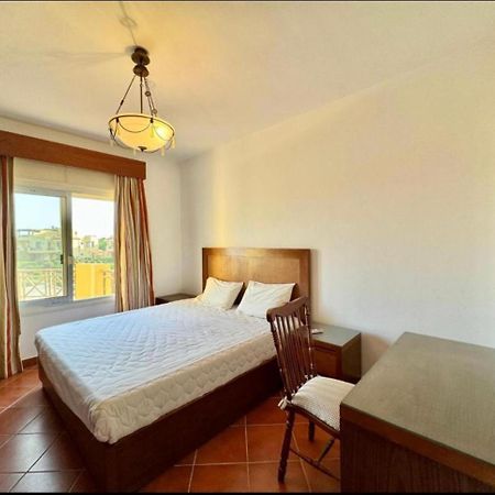 A Sea View Spacious Cheering 5 Bedroom Villa Ain Sokhna "Ain Bay" فيلا كاملة للإيجار قرية العين باي Айн-Сохна Экстерьер фото