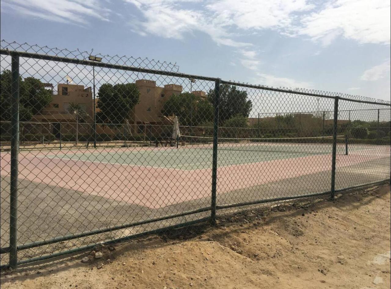 A Sea View Spacious Cheering 5 Bedroom Villa Ain Sokhna "Ain Bay" فيلا كاملة للإيجار قرية العين باي Айн-Сохна Экстерьер фото