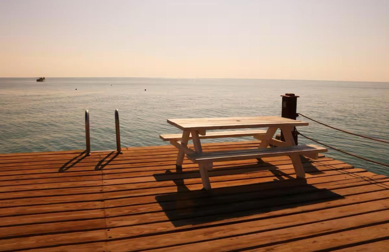 A Sea View Spacious Cheering 5 Bedroom Villa Ain Sokhna "Ain Bay" فيلا كاملة للإيجار قرية العين باي Айн-Сохна Экстерьер фото