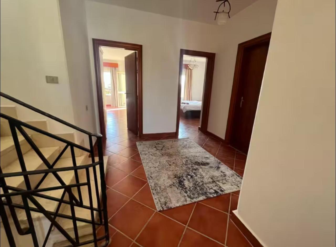A Sea View Spacious Cheering 5 Bedroom Villa Ain Sokhna "Ain Bay" فيلا كاملة للإيجار قرية العين باي Айн-Сохна Экстерьер фото